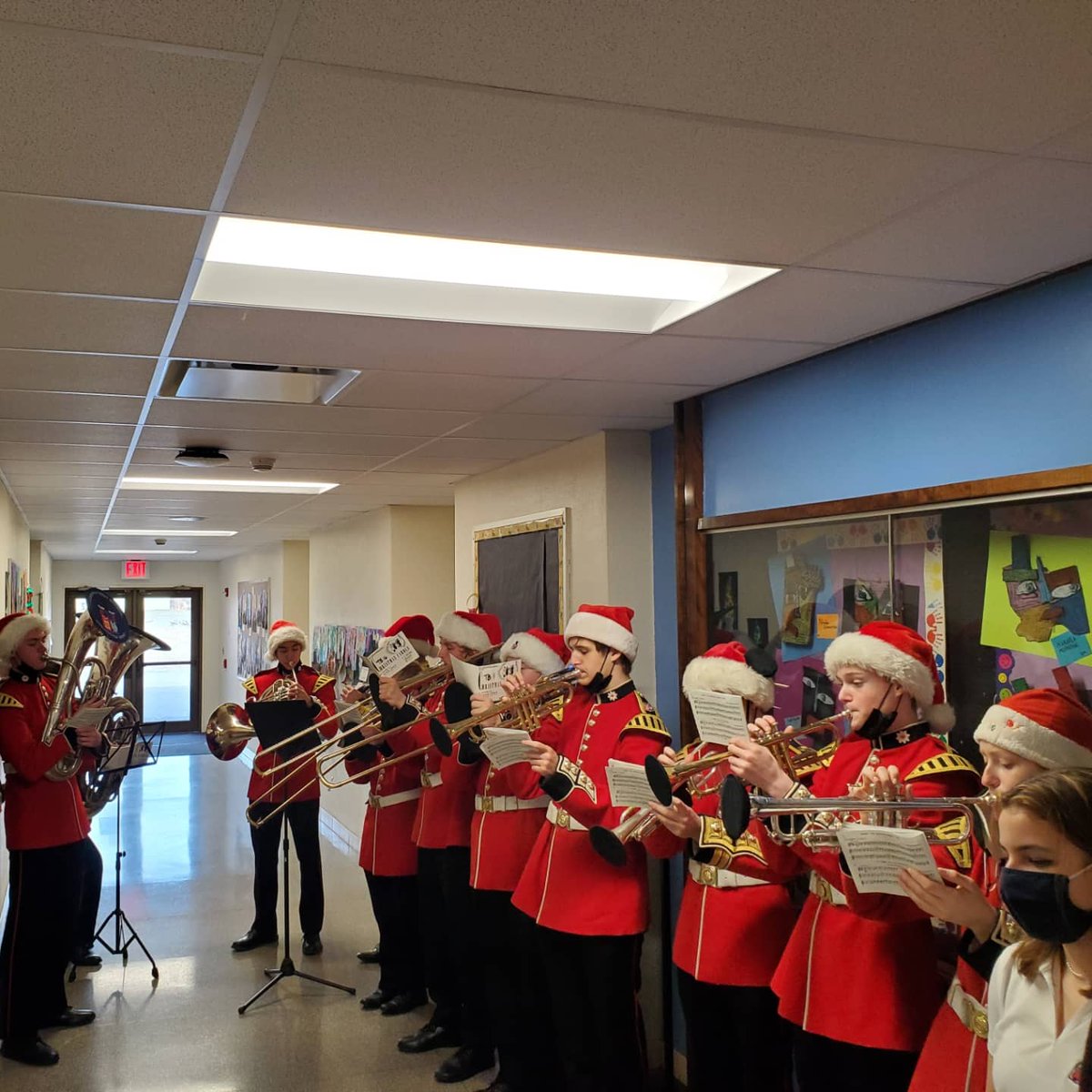 LHS Grenadier Band tweet media