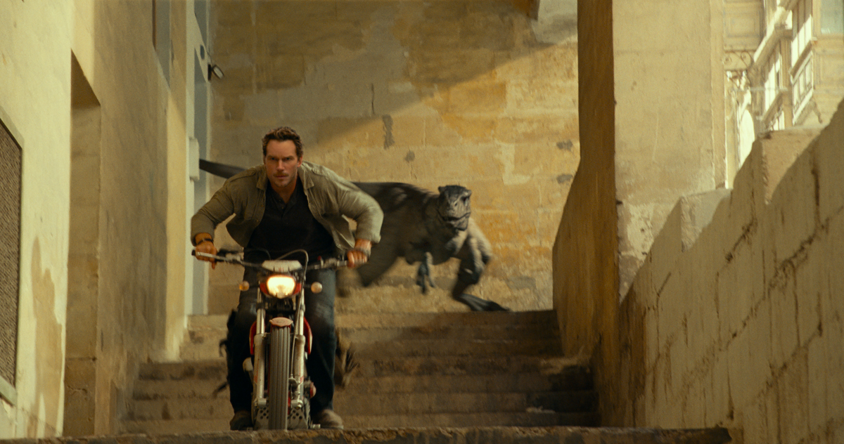 Ride or die 🏍️💨🦖 <a href="/prattprattpratt/">Chris Pratt</a> #JurassicWorldDominion