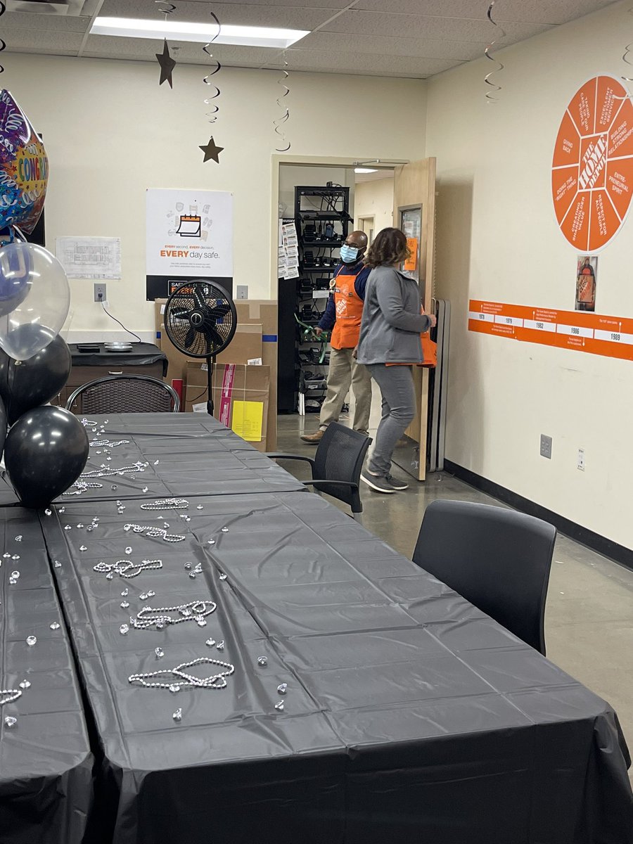 AndyCBGKY's tweet photo. Congrats on our SASM Braxton for achieving Diamond status!!!! https://t.co/mdznCnErpr