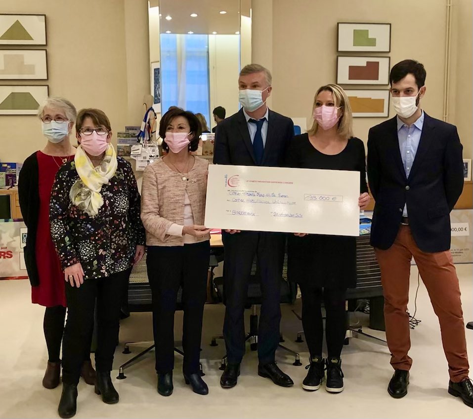 🙏 au Comité Prévention Dépistage Cancers pour son don de 133 000 € au <a href="/CHUBordeaux/">CHU de Bordeaux</a> pour l’achat de 2 équipements innovants en gynécologie et hépato-gastro <a href="/vanessaconri1/">vanessaconri</a> <a href="/bergerarthur7/">arthur berger</a> <a href="/MecenatB/">Mécénat_CHU_Bordeaux</a>