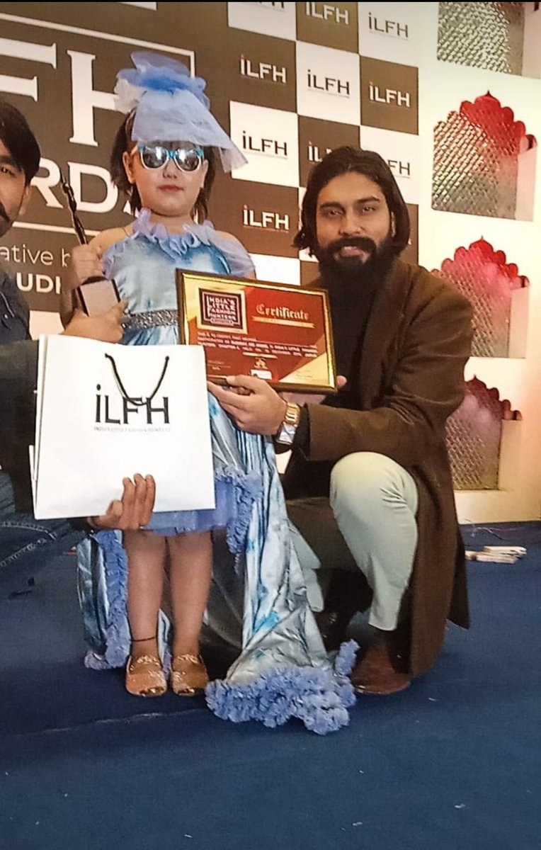 Chandan38730188's tweet photo. बिहार की बेटी Laddobani Patel..! मेरी भांजीl.. #ILFH , INDIA'S LITTLE FASHION HUNTERS 4,ki winner..💐 https://t.co/49Yh7nmTgg
