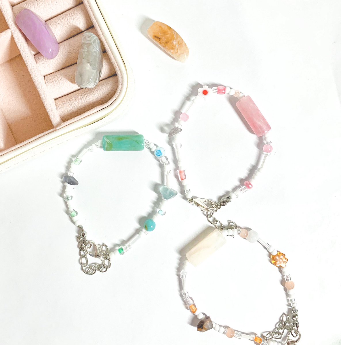 WithmeStuff's tweet image. กำไลหิน ราคาเส้นละ79บาท
handmade 1000%
🎨🔎🧤
#กําไลลูกปัด #สร้อยคอ #สร้อยลูกปัด #ตลาดนัดnct #ส่งต่อเสื้อผ้า #ส่งต่อสกินแคร์ #ตลาดนัดบังทัน #ตลาดนัดรวมด้อม #ตลาดนัดเด็กหลง #ตลาดนัดitzy #ตลาดนัดgot7 #ตลาดนัดอซท #ตลาดนัดaespa #ตลาดนัดwei #กำไล ขออนุญาตใช้แท็กงับ