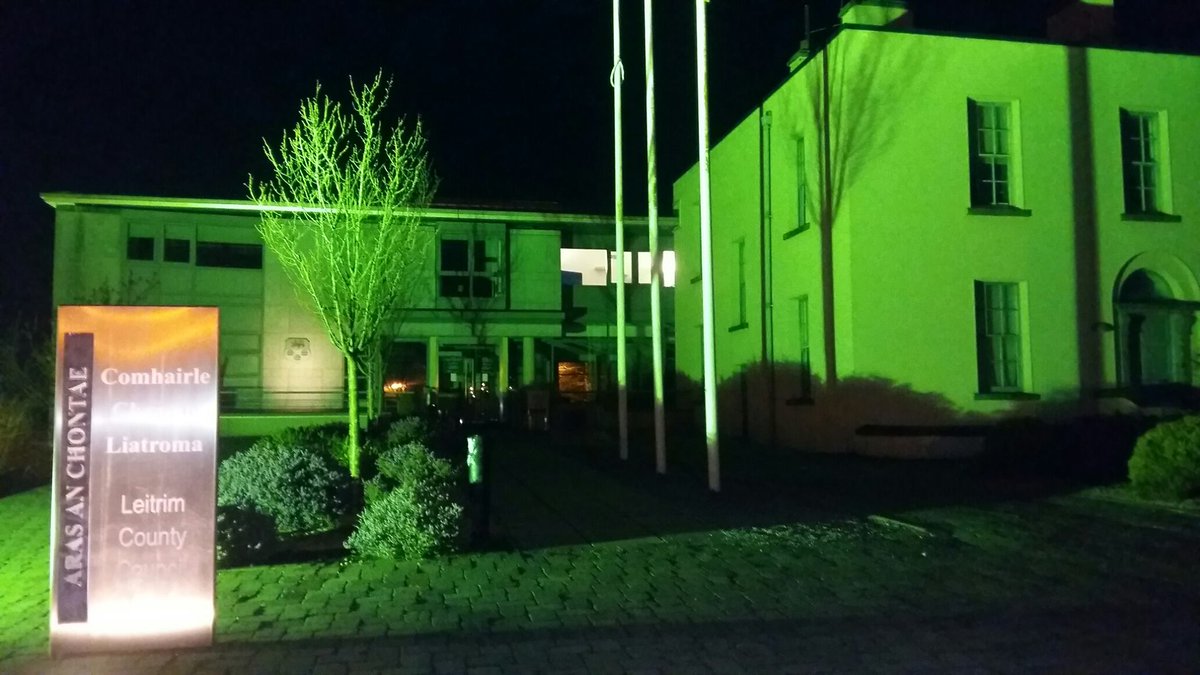 leitrimcoco's tweet photo. This evening we are lighting our office in Green in support of @samaritans and to raise awareness of their availability through their nationwide phone number 116123 which is available 24/7.
For more info visit: https://t.co/M8ZeLTDmJQ
#Samaritians #SamaritiansIreland https://t.co/20Gc0LFp7k