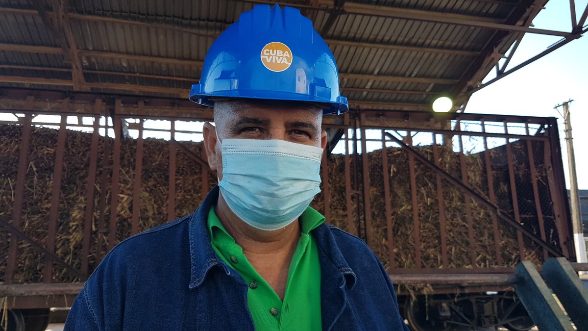 MioPinares's tweet photo. #Camaguey acto oficial inicio zafra azucarera 2021/22 ingenio Carlos Manuel de Céspedes. Colectivos obreros ratifican compromisos cumplir plan + 33 mil toneladas métricas, en 124 días y  generar electricidad. @GAzcuba @CubaCentral @SalvadorValdesM @radiorebeldecu @juanmendoza89 https://t.co/j67p5xOU58