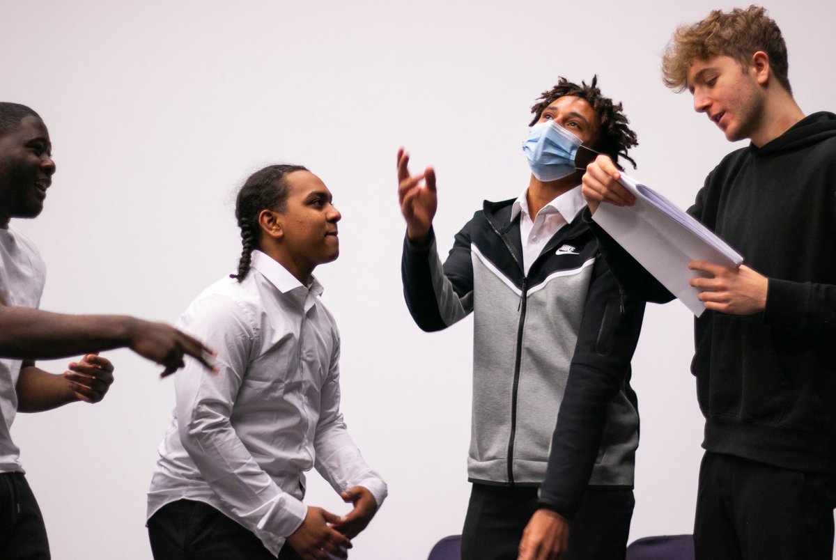 ShayDRap's tweet photo. Rap workshops, studio sessions, short films, live events, a play, EPs, discussions, trips, DJ workshops.. so much has happened in 2021 & our young people have championed through!
Get in touch: info@shaydmusic.com
#rapworkshops #musicfacilitators #workshopleaders #hiphoped https://t.co/2A20gKmwi7