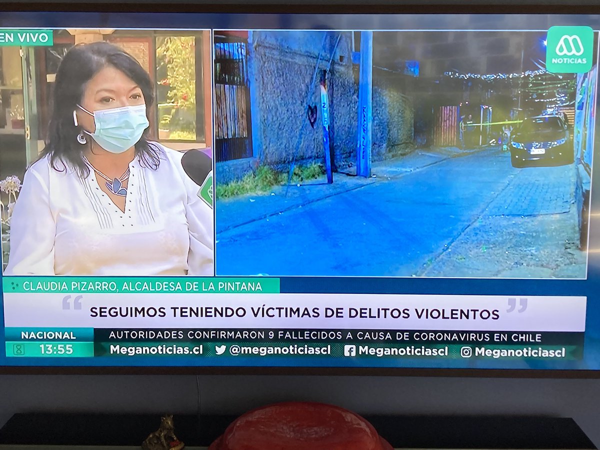 DZP's tweet "Sra alcaldesa ClaudiaPizarro Con respeto