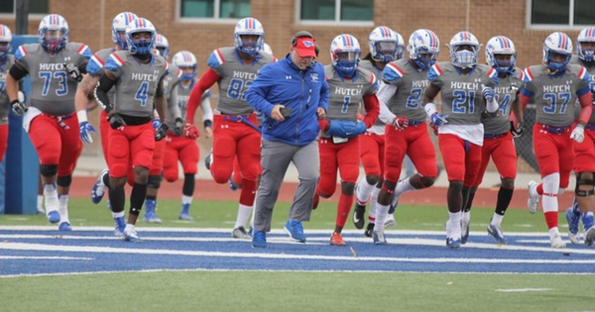 KvngQevo's tweet image. After a great conversation with coach @BallcoachKrause I’m blessed to receive an offer from Hutchison CC. 🙏🏾 #AGTG @CHSREDDEVILS @coachg4jets