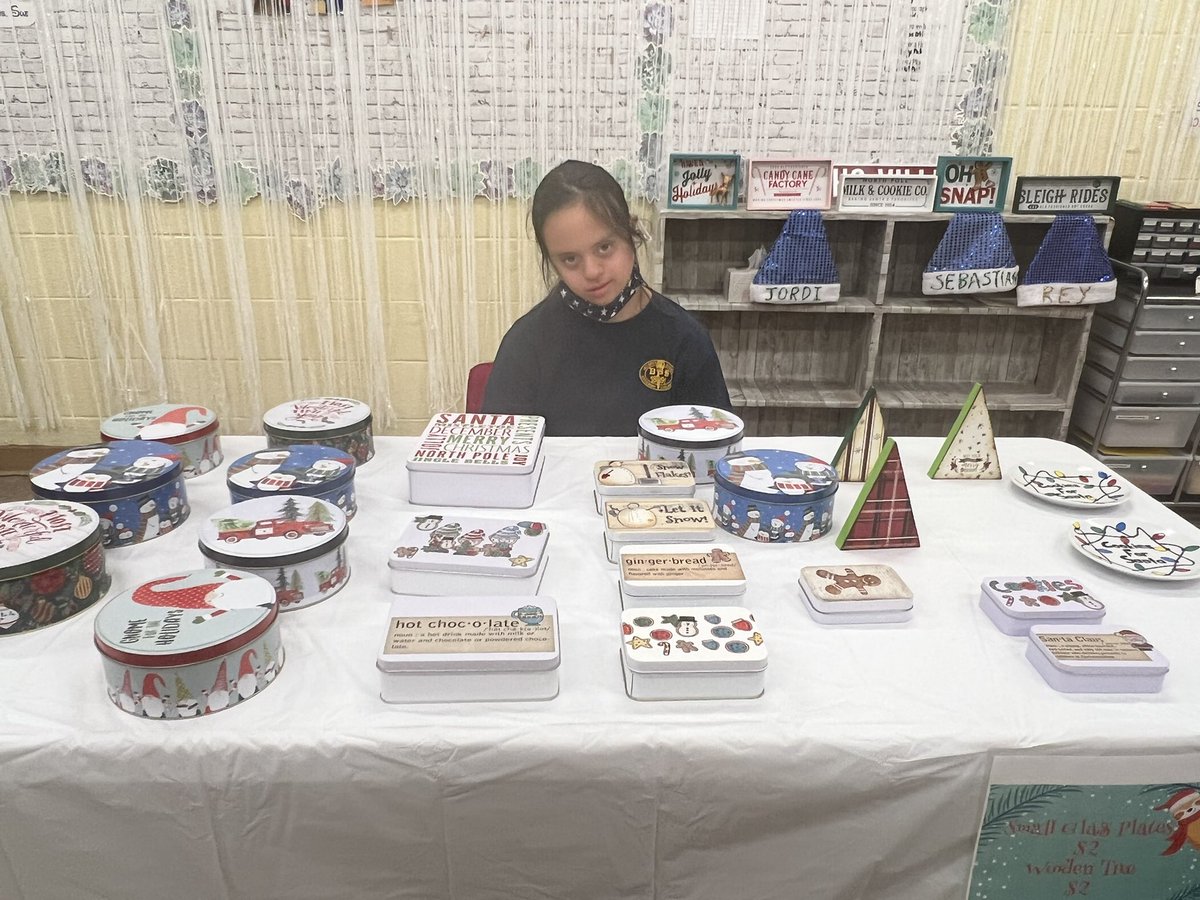 Emily Clark tweet media