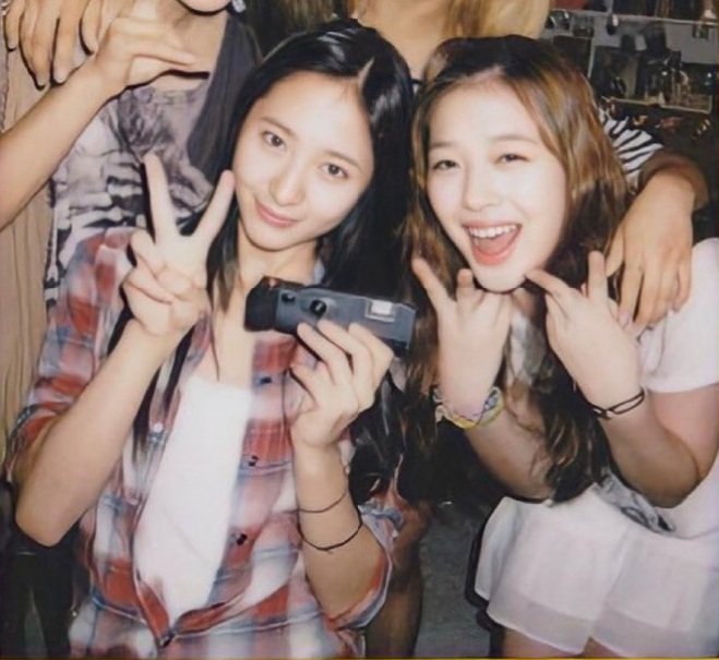 #KRYSTAL #SULLI #에프엑스