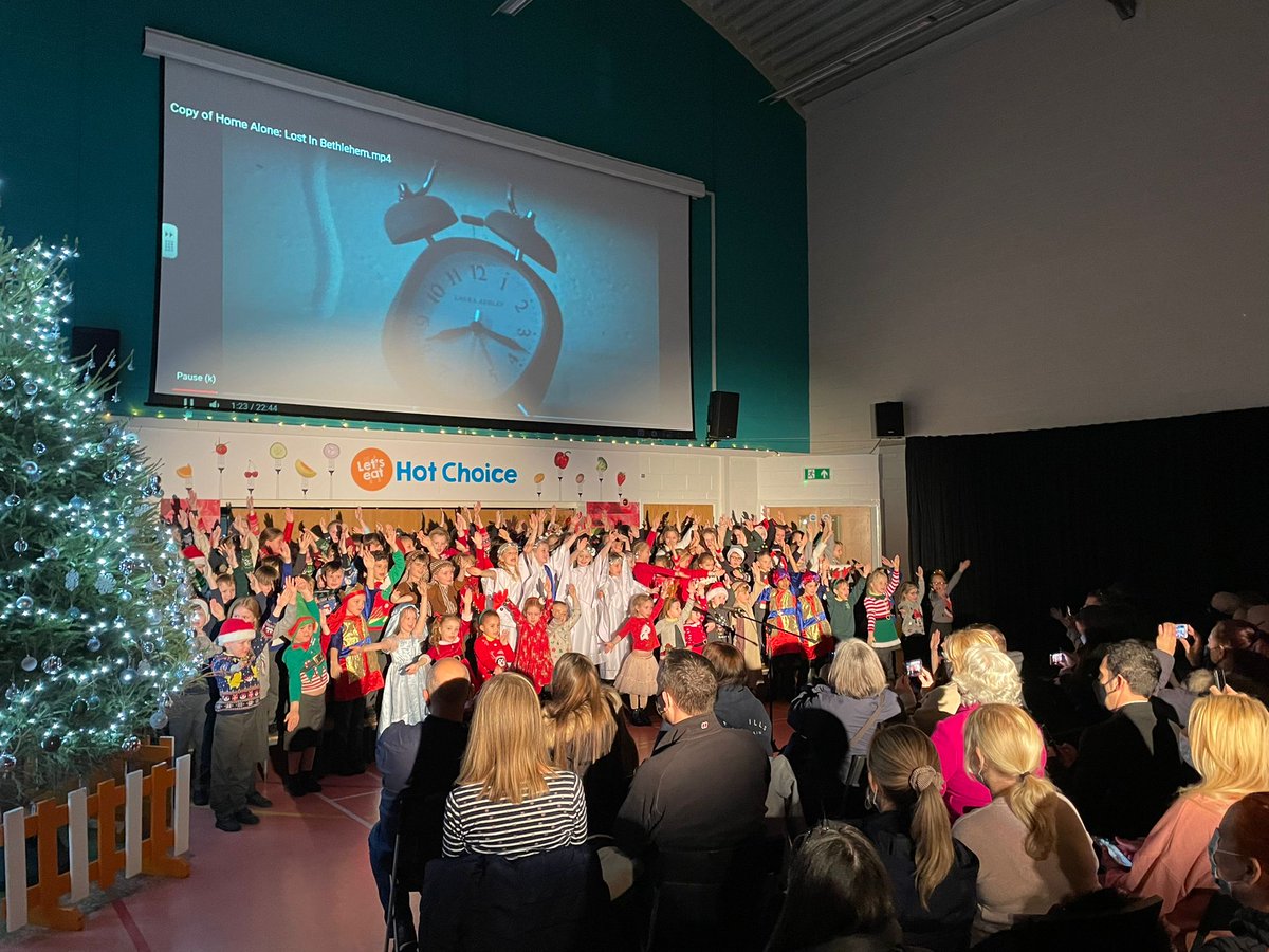 🎄What a great way to end the year with <a href="/malvernprimary/">Malvern Primary School</a> nativity film!

⭐You can watch the film on YouTube
youtube.com/watch?v=meJv0c…

💚We're looking forward to 2022, producing even more School Films and Promotional Videos. You could film a belated nativity in January

#edutwitter