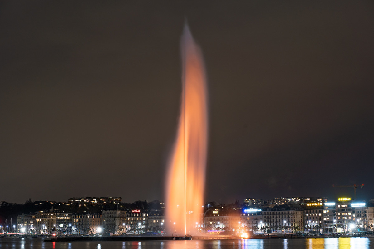 uicc's tweet photo. Every #WorldCancerDay on Feb 4th, landmarks around the world are lit up to raise #cancer awareness and to celebrate progress. Do you want to light up a landmark where you live? Send us an email on hello@worldcancerday.org for more guidance and add it to the Map of Activities! https://t.co/TxbUeInBLX