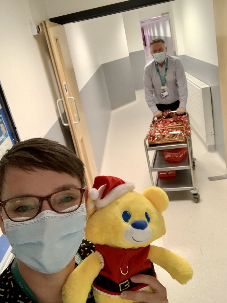 ruthbrown71's tweet photo. Nick and I had a quick burst of delivering treats to some of our colleagues today. Great to see people and have chance to say hello. Messages to everyone @SheffChildrens will be out tomorrow with more festive (non chocolate!) treats. Thank you for all your care and hard work 🎄⛄️ https://t.co/a0UXFP2X7H