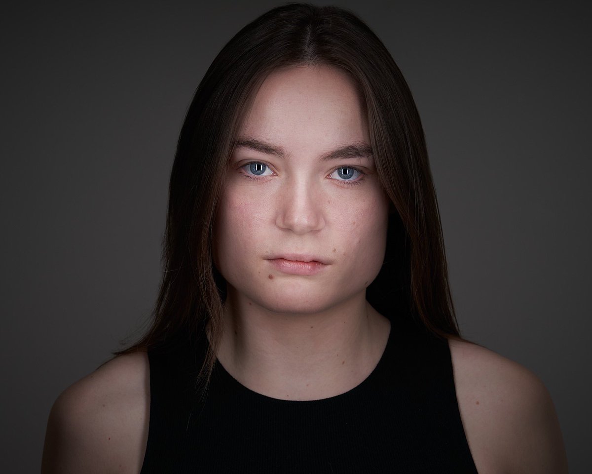 lornapanton's tweet photo. Had the best headshot session with @sonjab_photo I love my new headshots                                                  @V_S_Management #newheadshot https://t.co/jluSGDQzEV