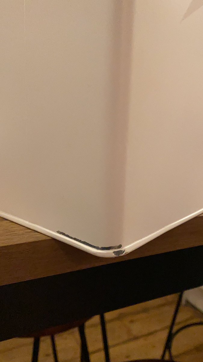 Philnut's tweet photo. @Matalan Hello, collected my order today and it’s been bashed and chipped. Don’t have time to get back to store to return and collect another, are you able to send a replacement or issue a refund? Thank you! https://t.co/fOUUnlCNnD