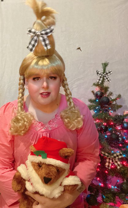 cindy lou who pj cosplay 2021 https://t.co/y9bkTtSrr4<a href="/tag/newprofilepic"class="tags"><span>#newprofilepic</span></a>