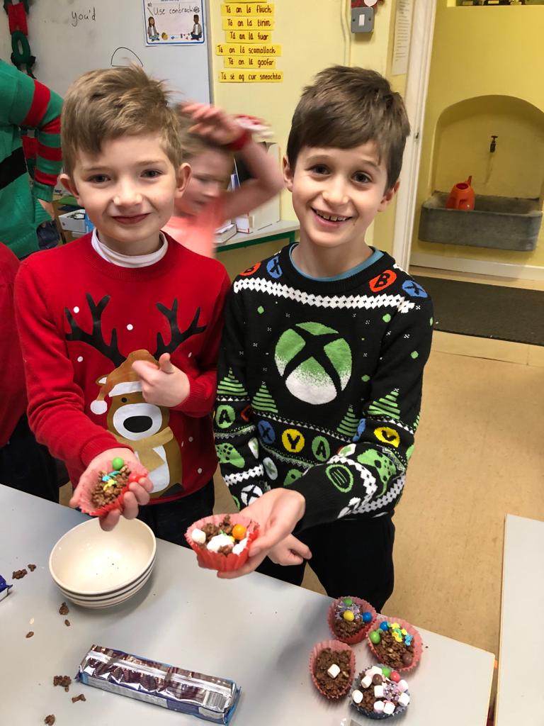 RockmountNS's tweet photo. A day of festive fun in Rockmount today! #4moresleeps https://t.co/JkQzRoMqyR