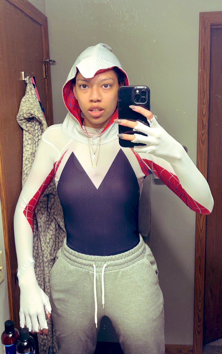 Nicea 👑 tweet media