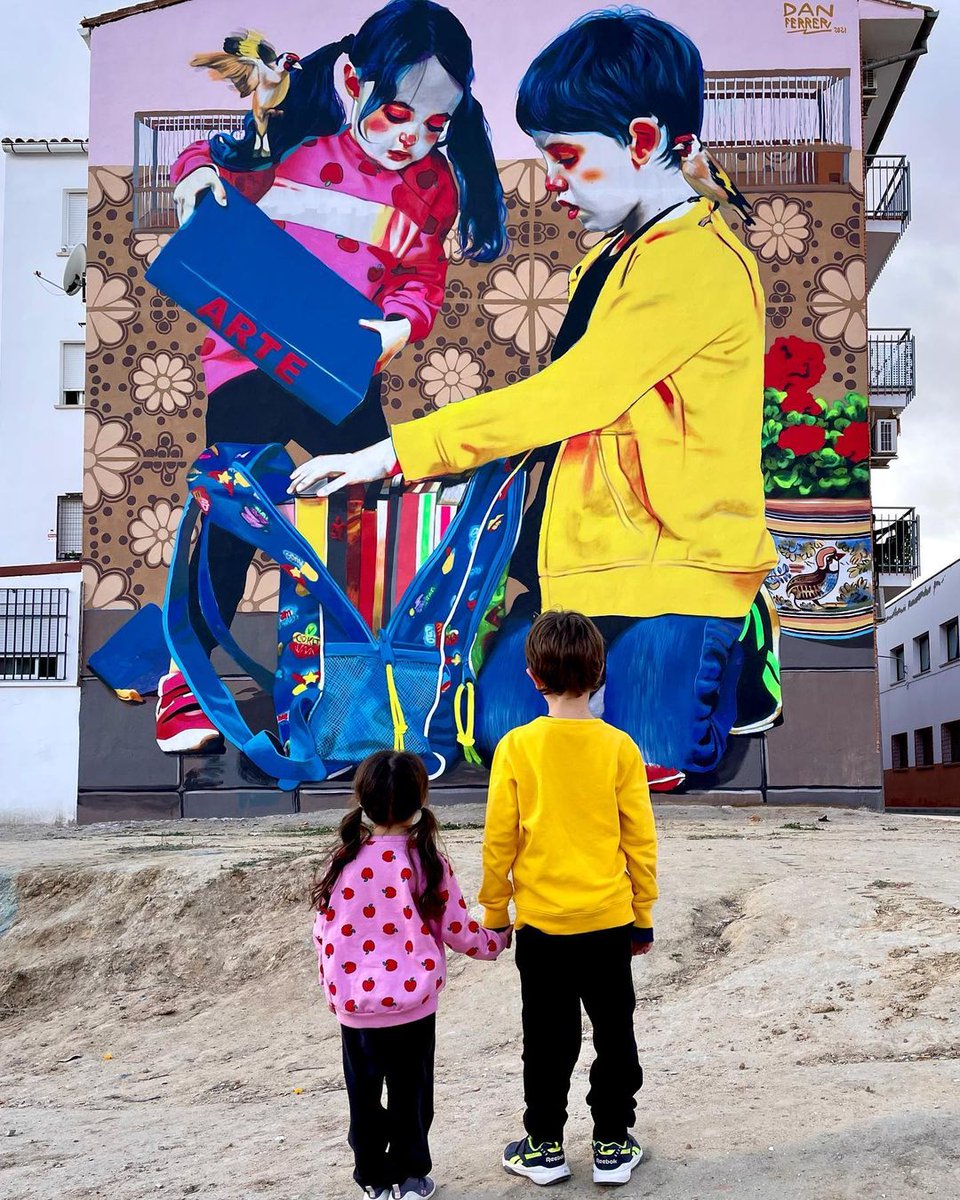 By DAN FERRER in Torrijos, Spain.

#StreetArt #Graffiti #Mural #Spain