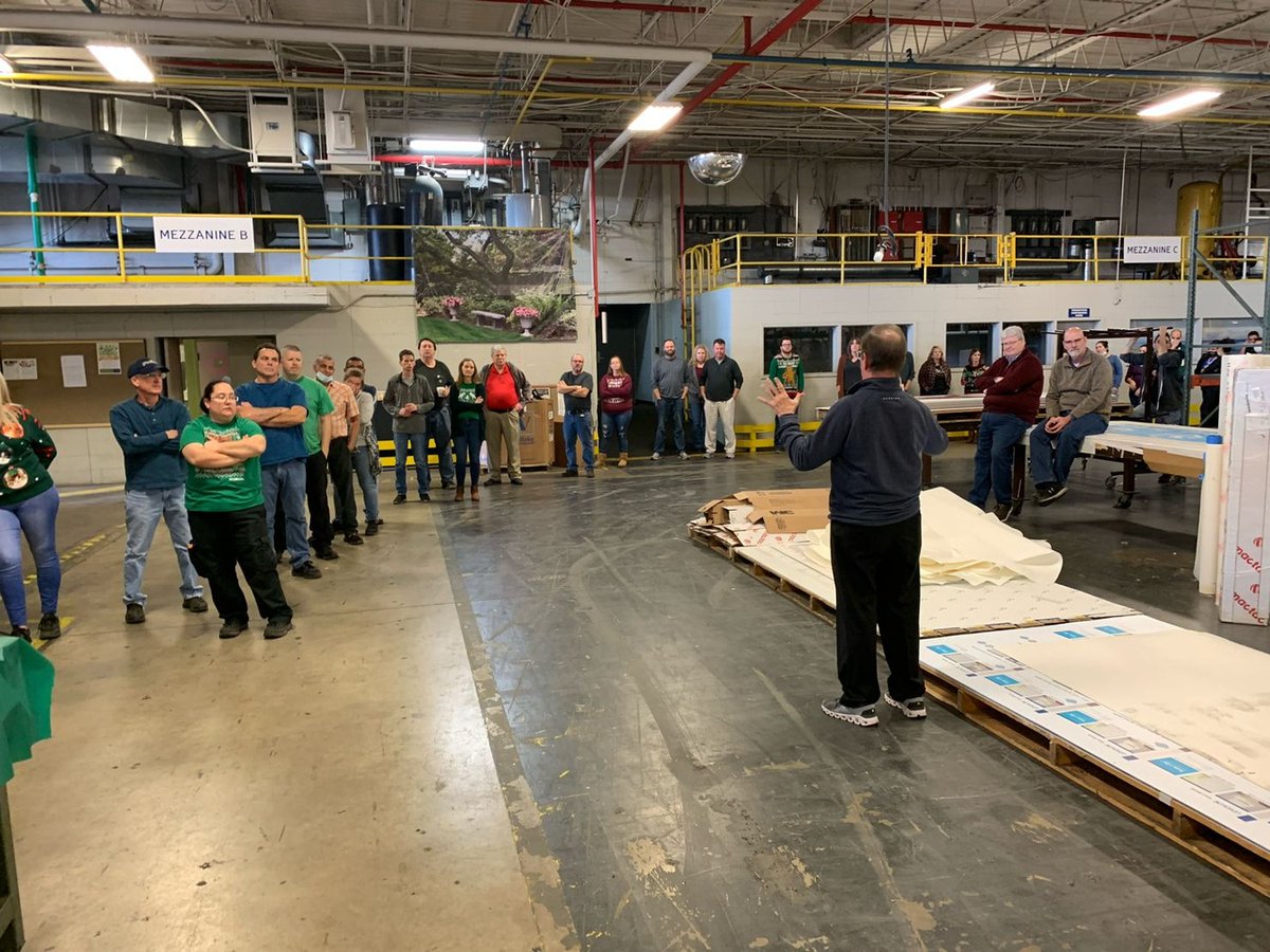 PrattVisual's tweet photo. 🎄Another successful Holiday Luncheon in the books! We had an awesome lunch provided by City Barbeque, an ugly Christmas sweater competition, and the official kick off for our holiday gift drawings, making this another great time with the Pratt family! 😁 https://t.co/UF61qvYFwW