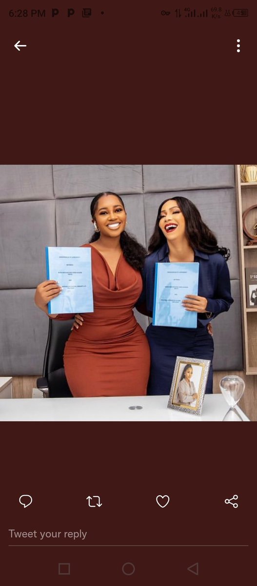 Rhinoking01's tweet photo. My darling super talented star @MariaChike,Congratulations on your deal with Beunique ,you will always be a star among ur pairs,u will always shine brighter among others everytime,I LOVE YOU🥰

CONGRATULATIONS MARIA CHIKE
MARIA 6TH DEAL
#MariaXBeUnique https://t.co/zLSKCWjfjc