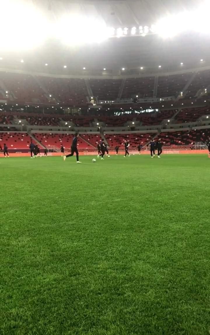 من مران فريقنا الاخير المقام حاليا على استاد احمد بن علي قبل مباراة السوبر الافريقي غدا
#السوبر_يا_اهلي