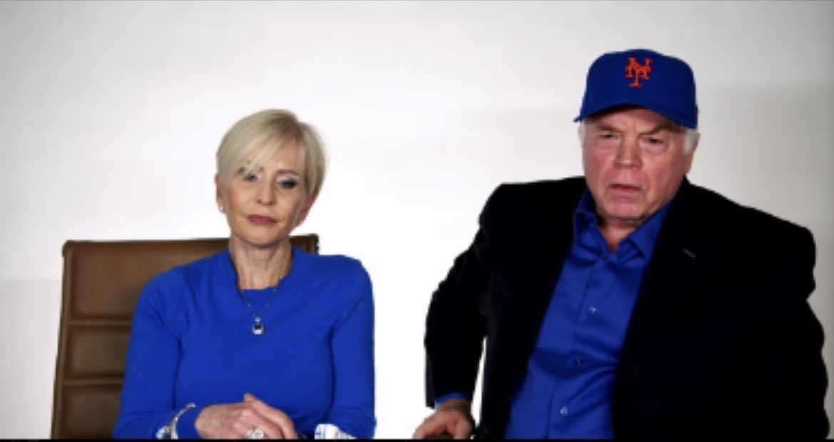 ByJamesWagner's tweet photo. The new manager of the Mets, Buck Showalter, and his wife, Angela, on Zoom. 

About his new team: “Not a lot of lip service. It’s a ‘show me’ situation.” https://t.co/sfMrnyUQc2