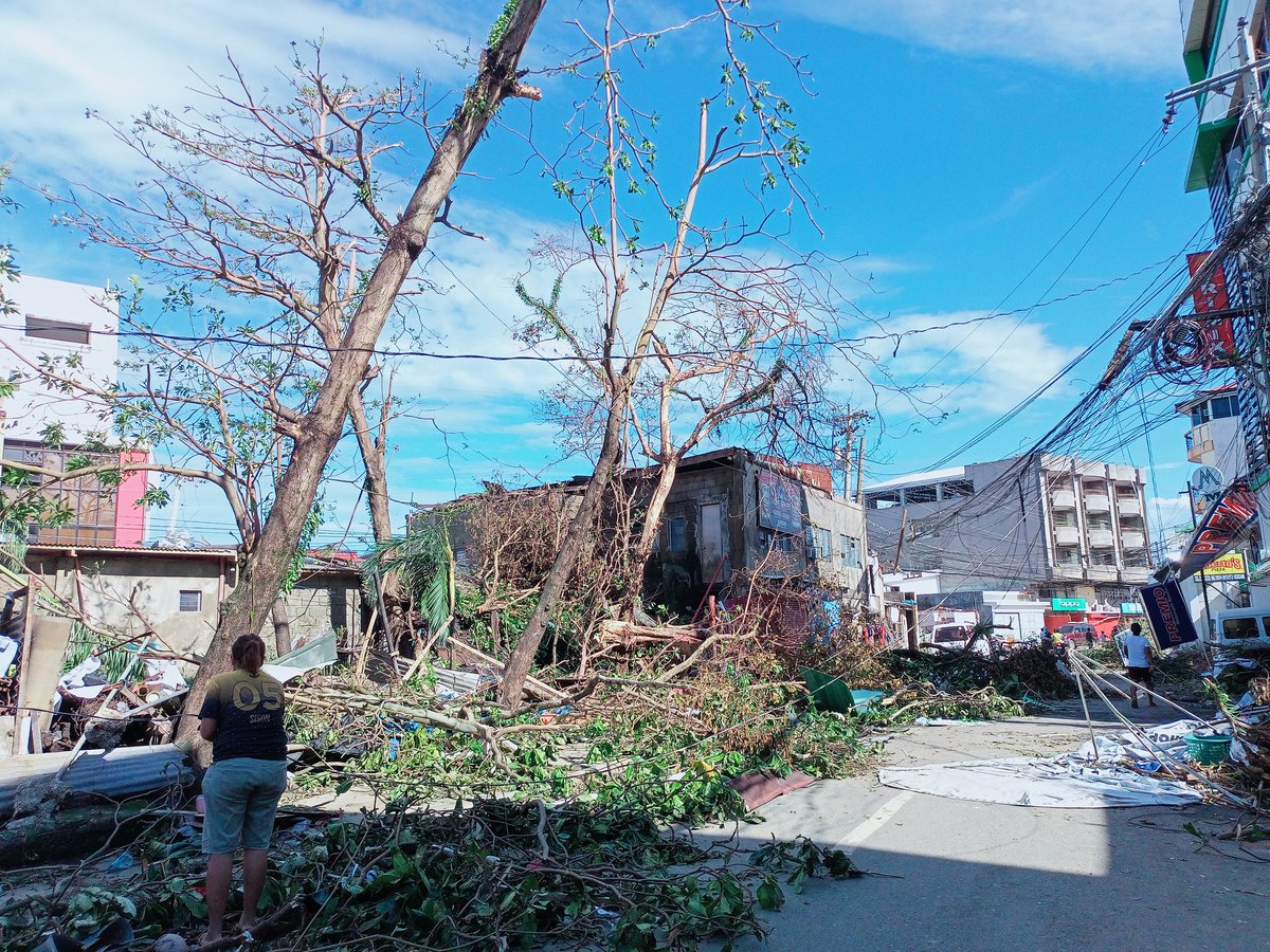 moonshot100x's tweet photo. @travladd HELLO GUYS IM FROM PHILIPPINES WE'VE BEEN HIT BY STRONG TYPHOON AND 85% OF OUR CITY HAS BEEN DAMAGE ITS BEEN 3 DAYS SINCE THE TYPHOON MOBILE DATAS BEEN BACK BUT FOODS AND WATER SUPPLY OUR LOW RIGHT NOW. I HOPE YOU GUYS WILL UNDERSTAND.
0x804ec06DB50E5b2B193a93786882b6d47A0BED90 https://t.co/cVw4BLf1DM