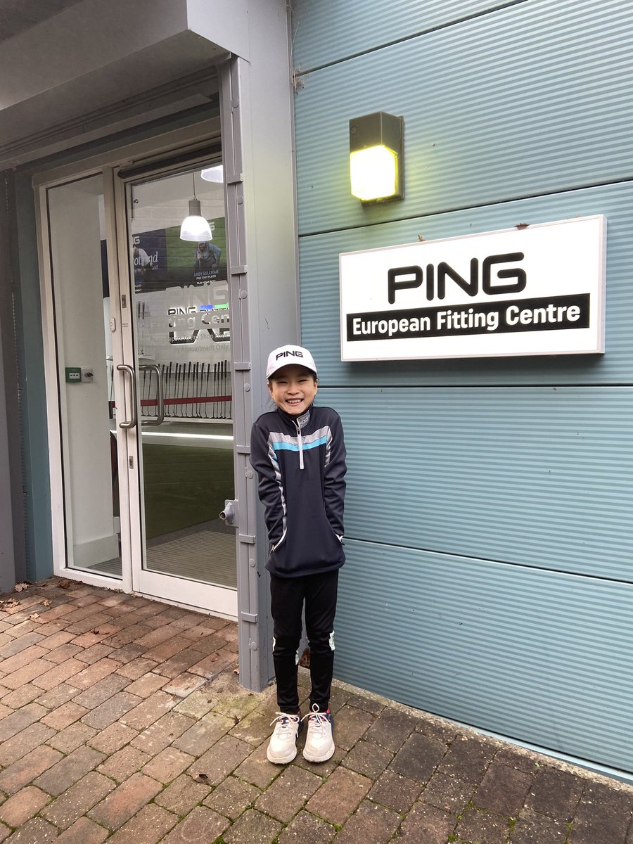 Had a fab day at Ping  <a href="/PINGTourEurope/">PING Golf Europe</a> getting my new clubs fitted. Special thanks to Paul <a href="/billy_rymer71/">paul rymer</a> really impressed by the professional lab!