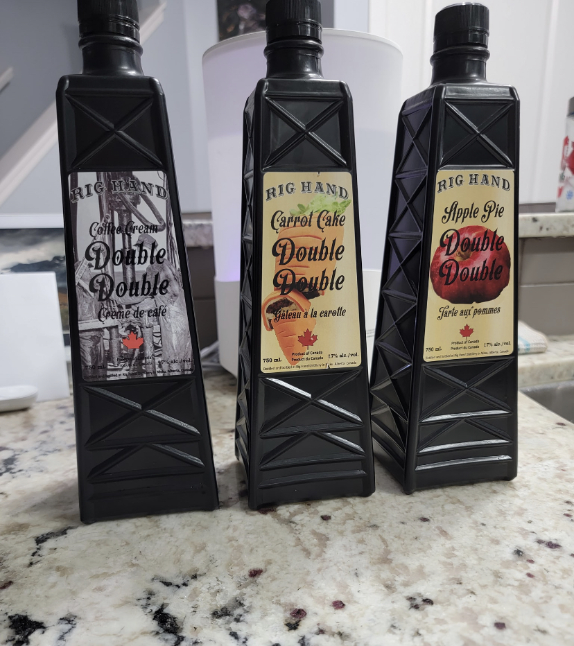 The trio you need to stock up on for the holiday season. ⚡️

Our BEST-SELLING Double Doubles—Coffee Cream, Carrot Cake, and Apple Pie. Liqueurs to suit any appetite. And they are totally appropriate to drink at any time of the day. 

Thanks for this one Crystal G!