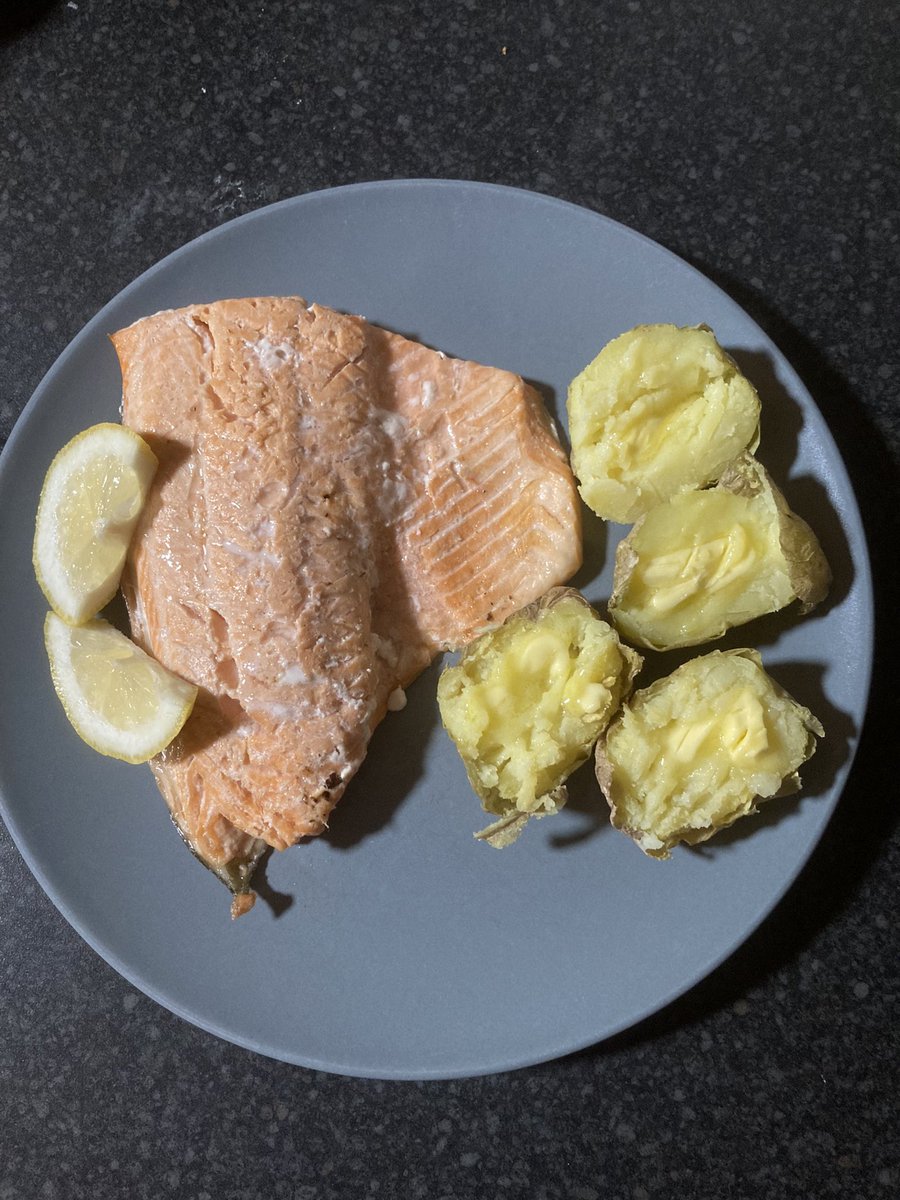 GardenSlowFood's tweet photo. Roast @Goatsbridge Trout #SubscriptionFishBox @SSI_Wholesale @NiallSabongi https://t.co/Pq0zJIvl0Q