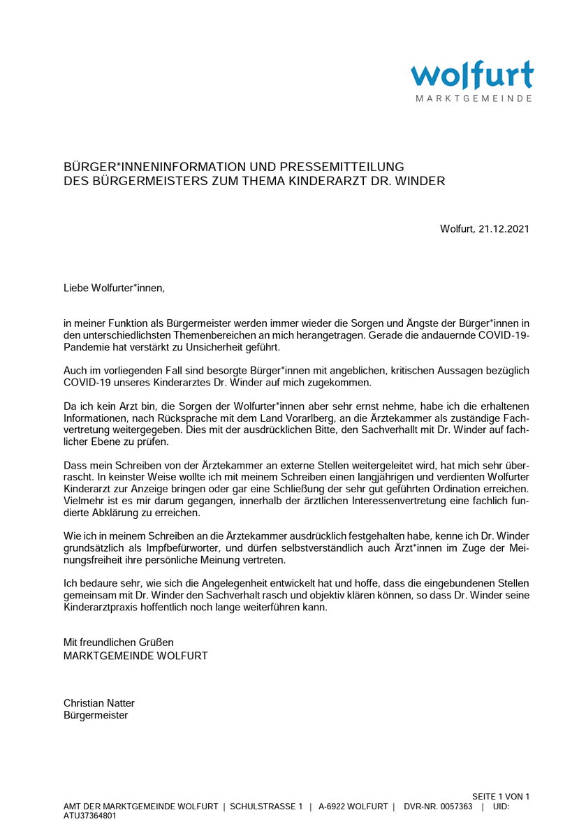luciammann's tweet photo. Peinlicher Fauxpas in #Wolfurt #inVorarlberg: Impfhysteriker melden #Kinderarzt (selber Impf-Befürworter), weil sie subjektiv glaubten, die Meinung des Arztes wäre zu wenig impf-euphorisch. Der Bürgermeister zeigte den Arzt bei der @aerztekammerat an. Jetzt rudert er zurück: https://t.co/O9Ip9mFPL3