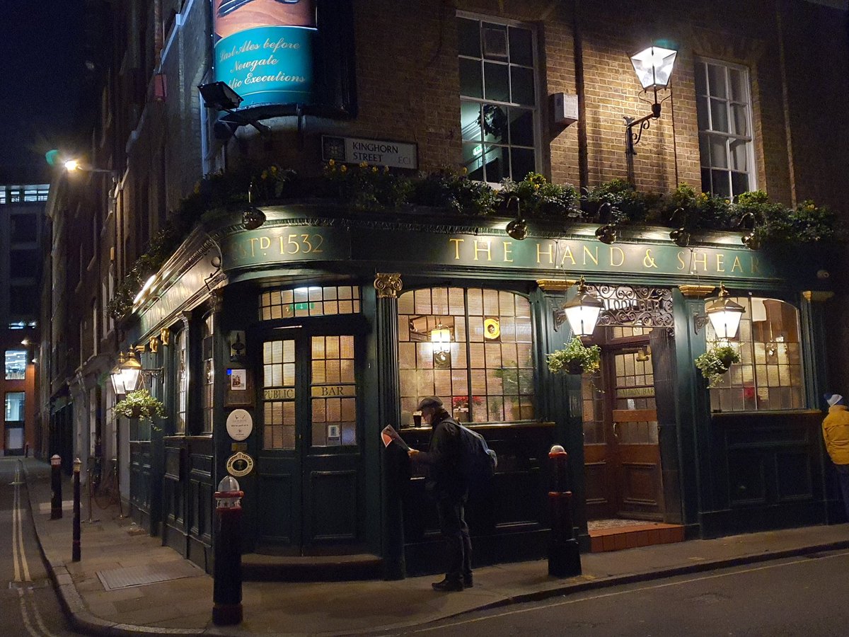 This picture, to me, sums up everything we are at risk of losing. The local pub on the corner. Warm lights glowing on a cold night, fires inside burning. A welcome refuge for all. A community hub. Part of our culture. #supportpubs #ukpubs