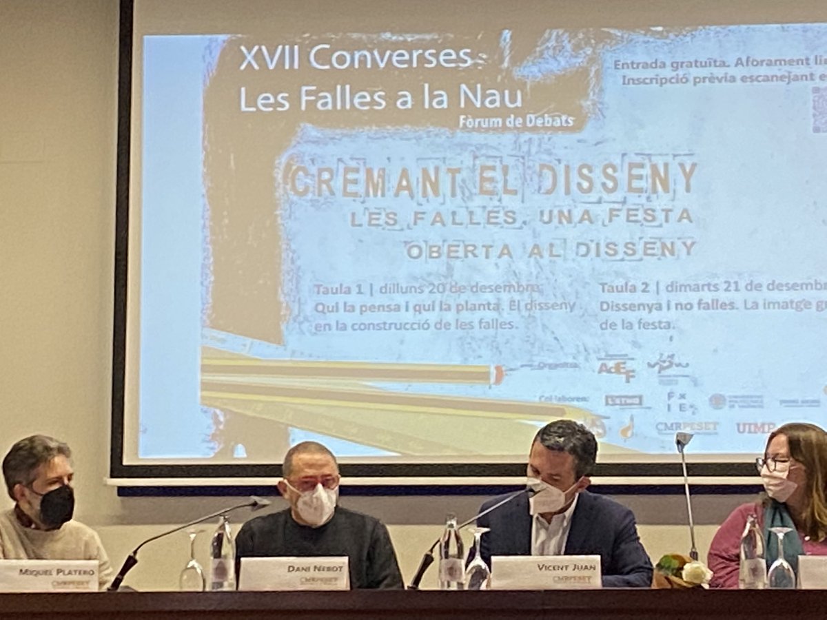 estudisfallers's tweet photo. Dani Nebot diferencia en #FallesNau entre la gràfica utilitzada a nivell intern en les comissions i la gràfica que ha de tindre una representació més enllà de les comissions https://t.co/Cyre2G8IS9