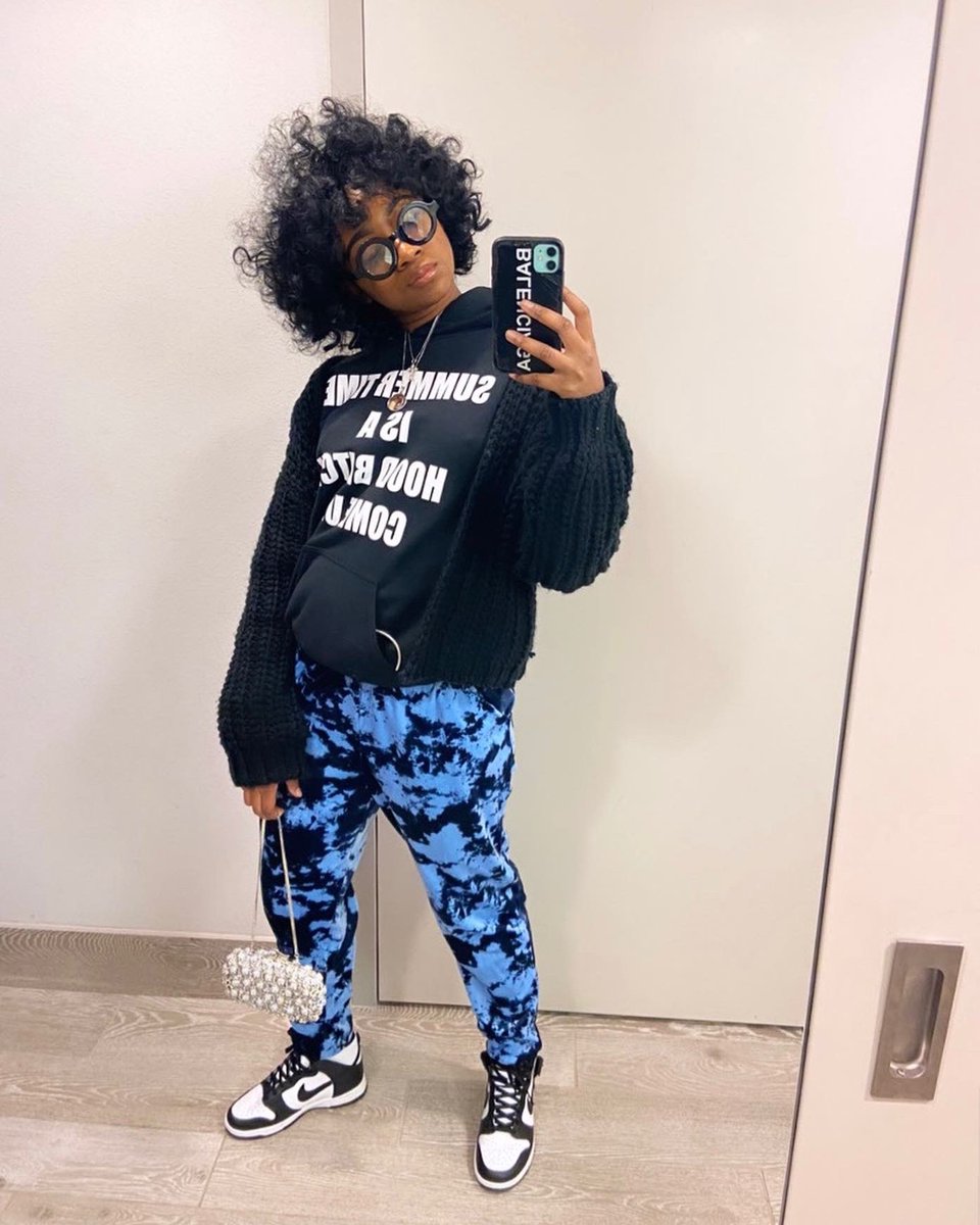 heysobre2's tweet photo. Get fly it you not a BM ❤️ #HOODIESDROPPINGSOON! #TOOSOO ! https://t.co/w0a0XW2KCs