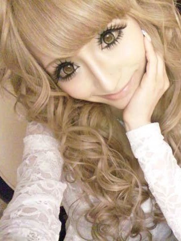 ohmigal's tweet photo. Welcome to Oh My Gal 💋 Here you will find all things gyaru related 🌺 We post gyaru magazines + models and RT gyaru from all over the world 🌎💚💙

Check out our gaijin gyaru thread 💓
https://t.co/fvdgdAkVq9

(DM us to be added)

PFP: Ria Chii 💖 
Header: Egg 🥚 https://t.co/98dJZaruRG