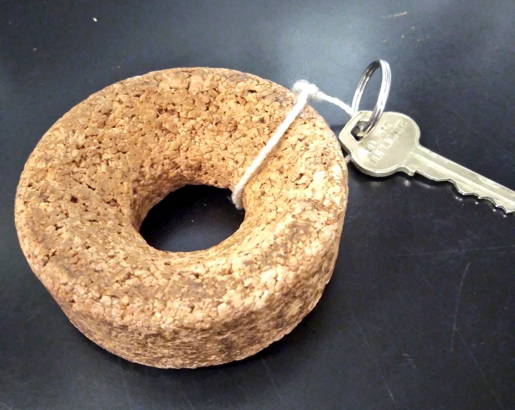 JSRamosFigueroa's tweet image. Tell me you are in a chem lab without telling me you are in a chem lab 🙃