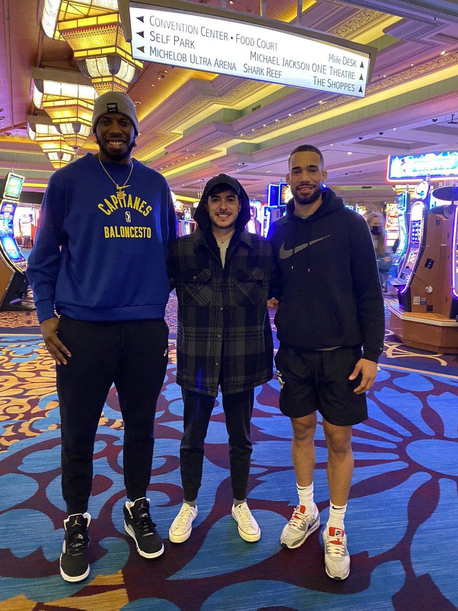 JaimeAlonso_'s tweet photo. Wonderful people doing great things at the @nbagleague Winter Showcase 2021 🇹🇹🇪🇸🇩🇴

Getting the best vibes before returning back home after +20,000km in the last two weeks. 

#FromLEBGoldtoLasVegas 🚀 https://t.co/0yr4uffe21