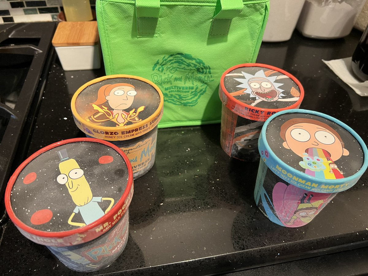 FFTraderJoe's tweet photo. My wife spoiled me with this Limited Edition @MorgensternsNY @RickandMorty #MultiverseCollection https://t.co/18Wjq2ONWV