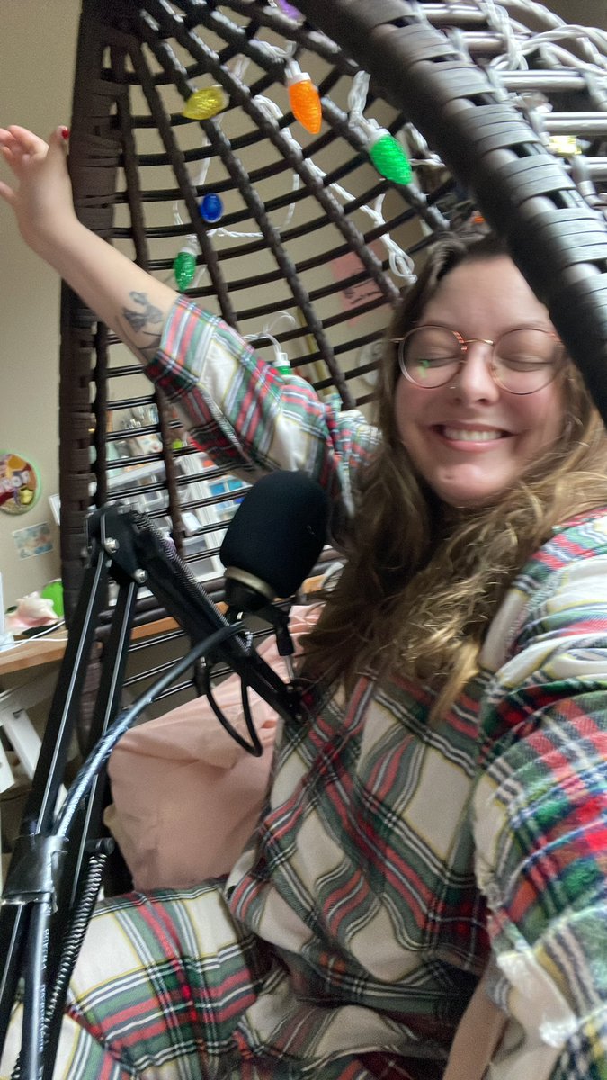 Rachel Whitehurst (@rachlwhitehurst) on Twitter photo ✨streaming live from the christmas egg ✨
marathoning Until Dawn to raise funds for <a href="/TreehouseTweets/">Treehouse</a> 🤍
stop by, donate if you can, and watch the 🔥return of Peepaw🔥 
twitch.tv/chunktown ✨streaming live from the christmas egg ✨
marathoning Until Dawn to raise funds for <a href="/TreehouseTweets/">Treehouse</a> 🤍
stop by, donate if you can, and watch the 🔥return of Peepaw🔥 
twitch.tv/chunktown
