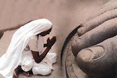 Ahiretin unutulduğu her devir, cahiliye devridir.. 
Osman Nuri Topbaş