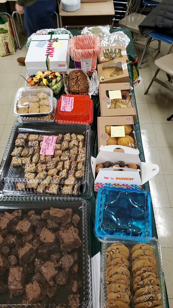 ps79_pta's tweet photo. This year has been truly amazing. 

PTA have never seen this Community come together as much as you did this year. 
The overwhelming support you have shown this school is outstanding.

Thank you from the bottom of our hearts🥰

May you be as blessed as we are to have you
#ps79pta https://t.co/gwBLxUWWrN