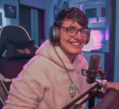 XDhaarna's tweet photo. Almost forgot I had an account on twitter XD just came here to say... This guy is OP and he deserves all the love and happiness his heart can hold <3

Pc. @nonu_fanpage_ https://t.co/ag8O9lNgZo