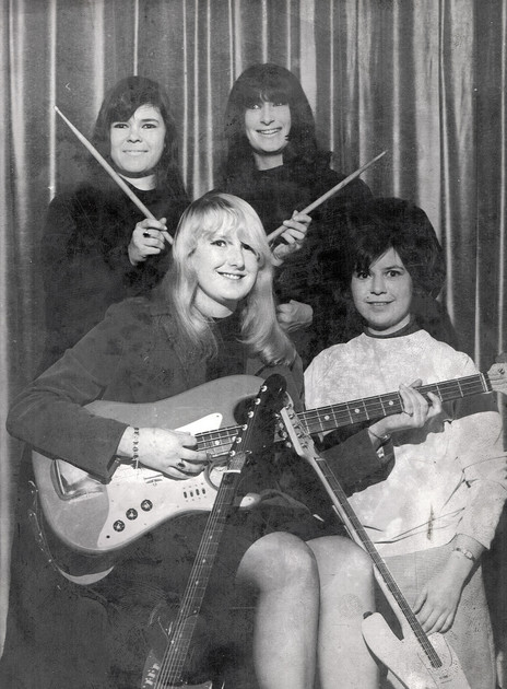 This is Everything!

Wicked bio of all-girl NZ group The Fair Sect who pushed against the male-dominated music industry to make waves 1965-71.

Grant Gillanders smashes this bio out the park for <a href="/AudioCultureNZ/">AudioCulture</a> recalling amazing insights from members: audioculture.co.nz/profile/the-fa…