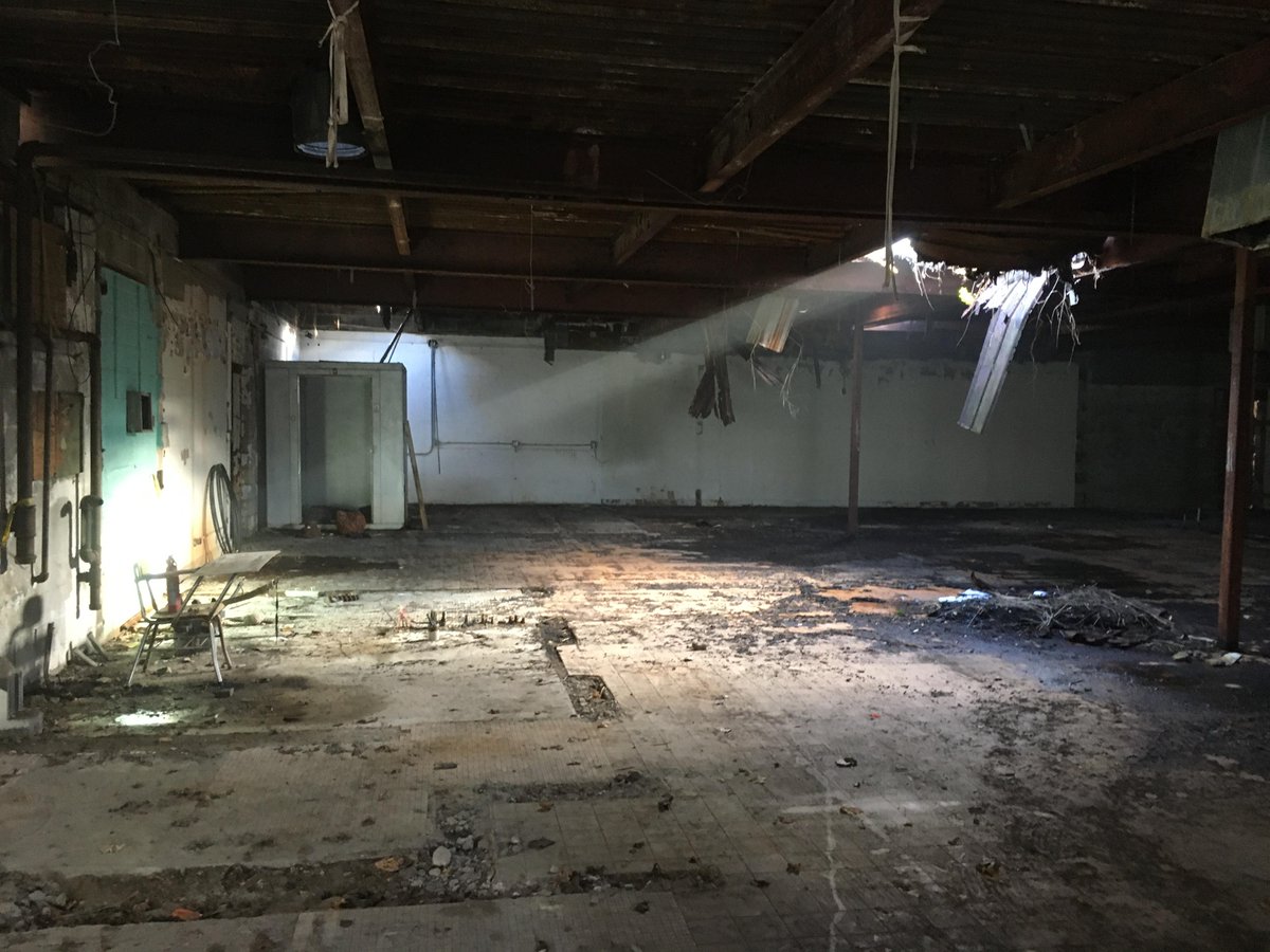 G2_Consulting's tweet photo. During a recent geotechnical investigation, Mike Dagher captured this image inside Stanley Hong's Mannia Cafe. MeanRed Productions owner Jen Lyon bought the abandoned cafe with a vision of transforming the building into a performing arts space.
#manniacafe #nathanjohnson #googie https://t.co/rRMJ4SmmSg
