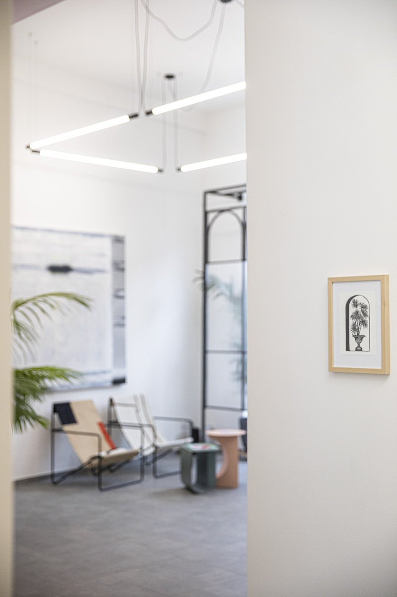 #newproject – What happens when a tattoo artist, a creative director and some #interior designers get creative together?
Two creative minds and founders of Atelier Scarabée – trusted us to help them bringing their #visions to life. Captured by our beloved #bandefürgestaltung