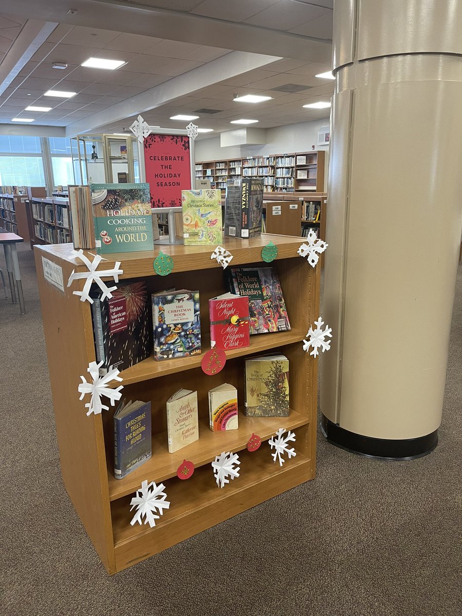 Emily Reilly tweet media