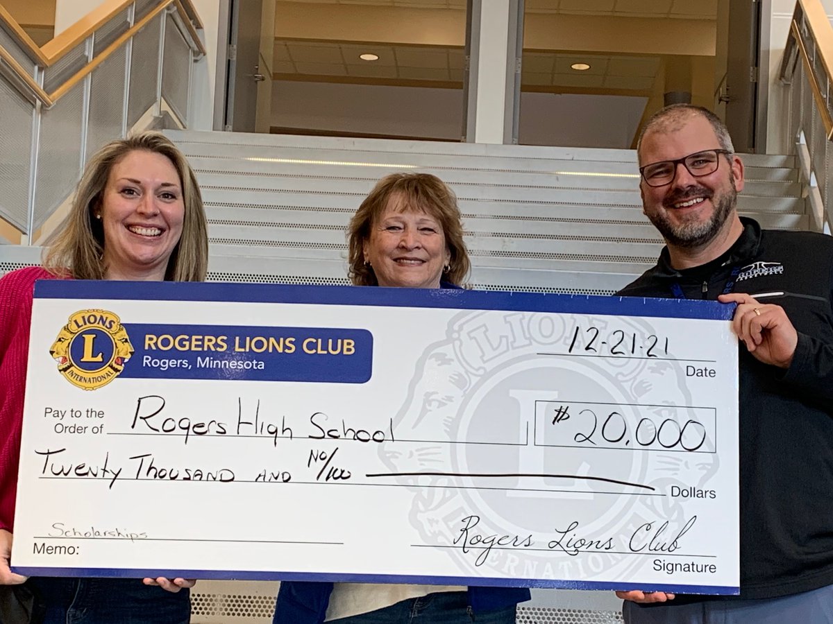 We are so grateful for the generous donation from the Rogers Lions Club! This money goes towards twenty $1000 scholarships for the class of 2022. #RoyalPride #IAGDTBAR