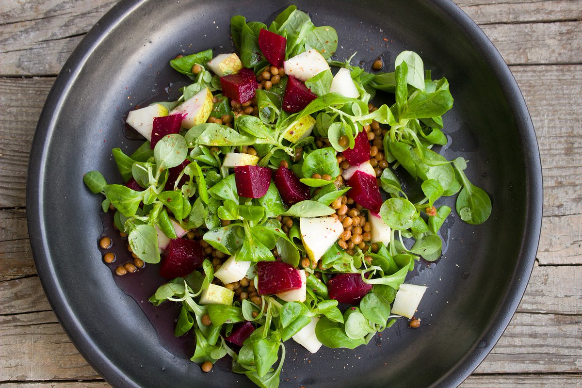 4 Healthy Salad Recipes We’re Only Recommending Because Someone Is Holding A Gun To Our Head bit.ly/3EkGtl3