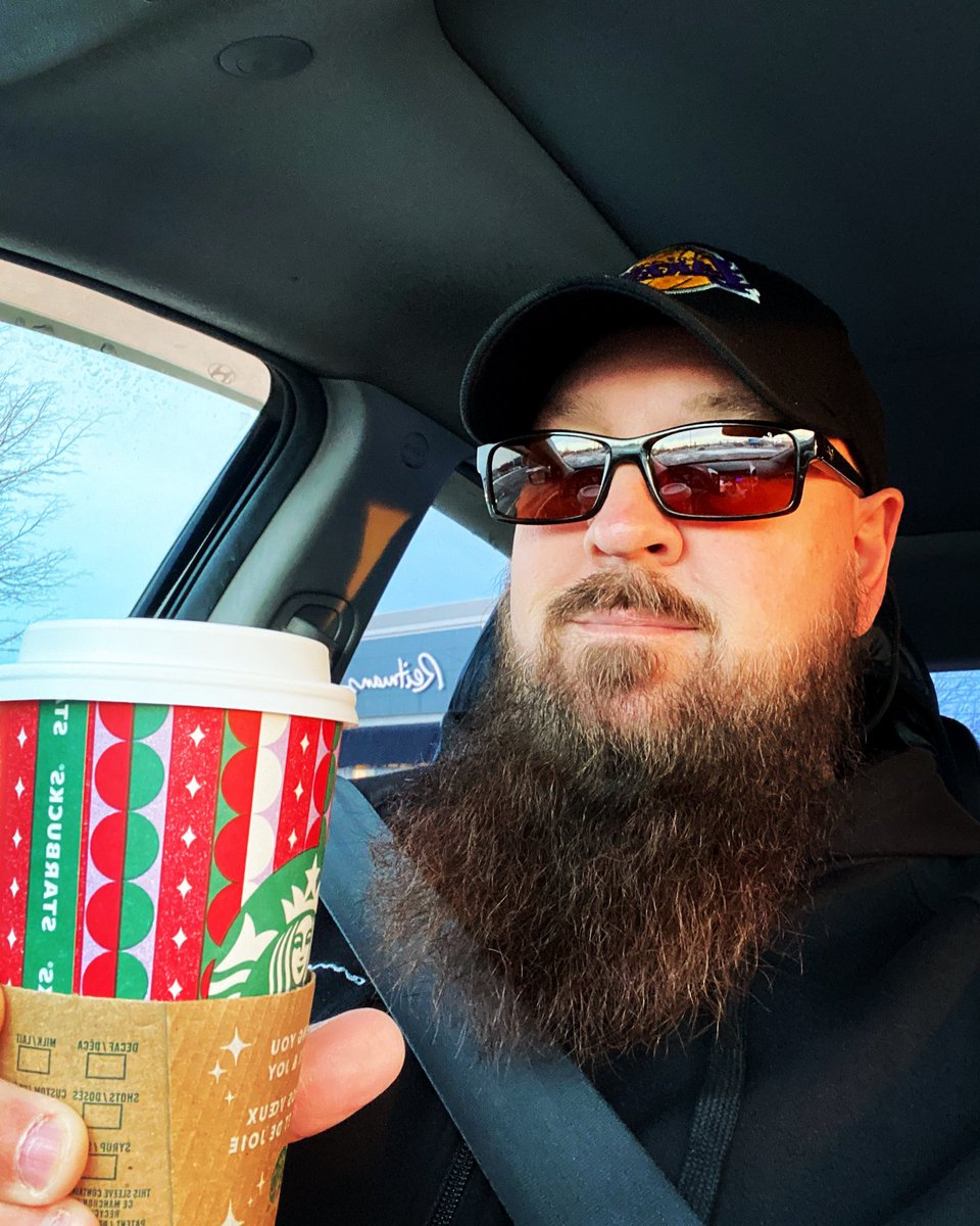 Dre7964's tweet photo. Cold day, hot drink! 👍 https://t.co/EHtIIeV3hM
