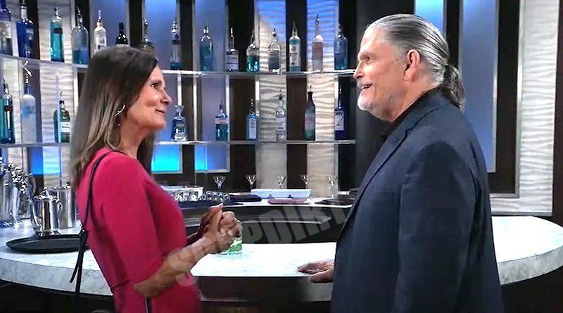 RizzWith's tweet image. Know who Cyrus liked and who could use her wiles to get close to Cyrus to trip him up? LUCY COE. If Kevin asked, she would. She shouldn't but she would. @valentinifrank @TheLynnHerring #generalhospital #iloveLucy #GH #morelucy
#soaplegend
#soapvets